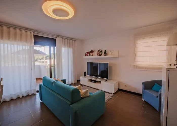 Vilamoura Dream T2 With Pool, Golf And